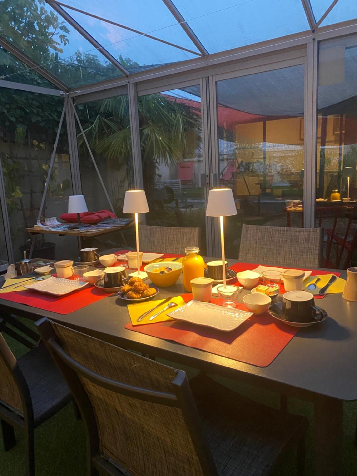 Suite En Terrasse A Κονιάκ Εξωτερικό φωτογραφία